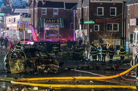 Small Plane Crashes Near Roosevelt Mall in Philadelphia, Multiple ...
