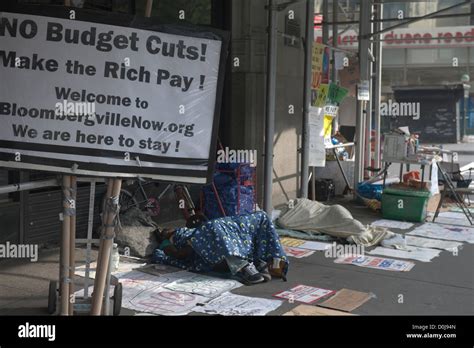 Anti-Globalization Protesters 的图像结果