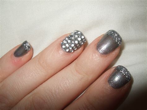 Oooooh Pretty: New Years Eve Nails!