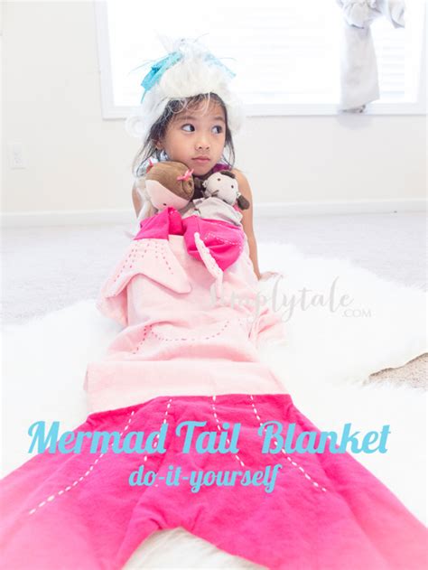 {DIY} Mermaid Tail Blanket | Simply Tale