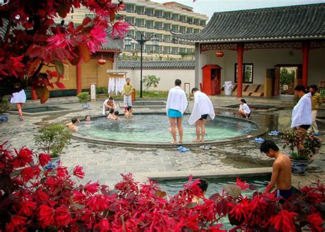 出乎意料，江西九江的温泉这么好 - 哔哩哔哩