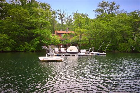 20 Oak Lane | Green Pond Real Estate