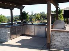 Planning An Outdoor Kitchen by Optimizing An Outdoor Kitchen Layout Hgtv Planning An Outdoor Kitchen