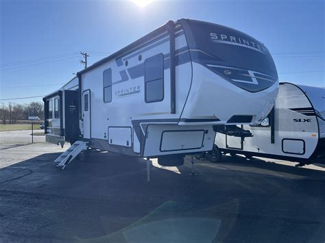New 2025 Keystone SPRINTER 3210RLS | Trailside RV Kansas City | Grain ...