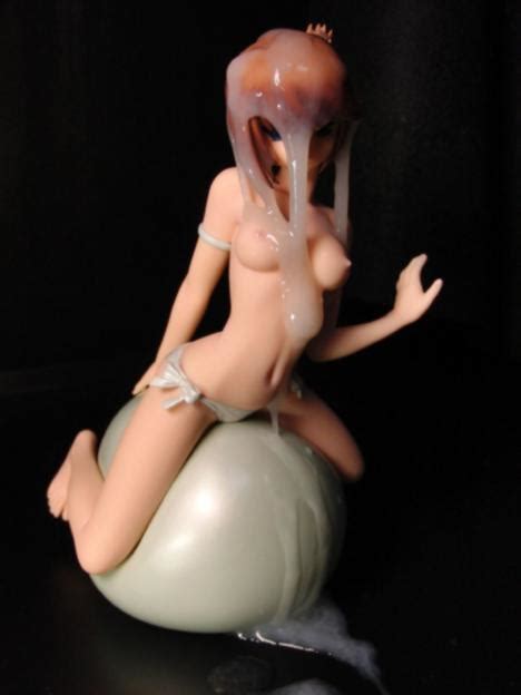 Porn Pix Anime Statue