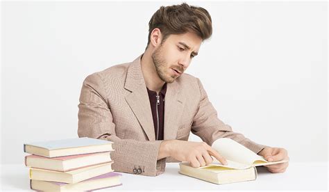 Text Read Write Review 的图像结果