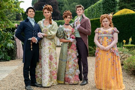 Imelda Staunton and her daughter Bessie Carter: ‘I saw Mum on stage marrying a stranger and ... - family of bridgerton