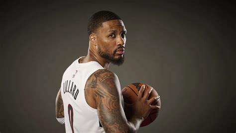 Damian Lillard sets sights on comeback as Blazers fans eagerly await ...