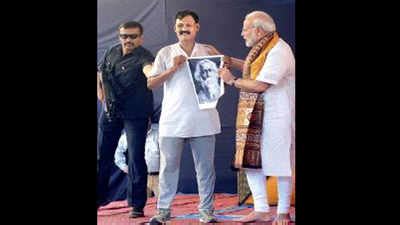 Police probe how ‘eccentric’ trespasser obtained VB pass | Kolkata News ...