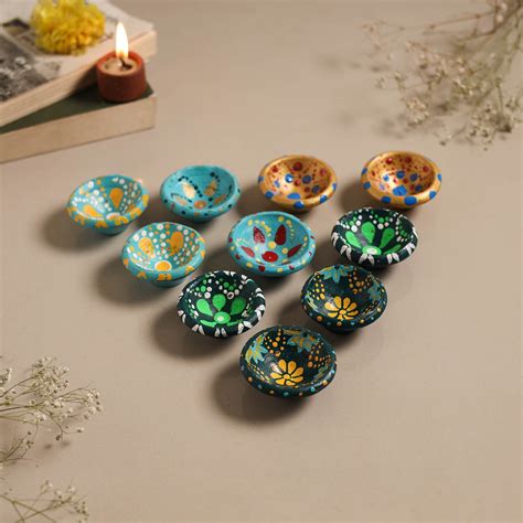 Decorative Handpainted Clay Diya (Set of 10)