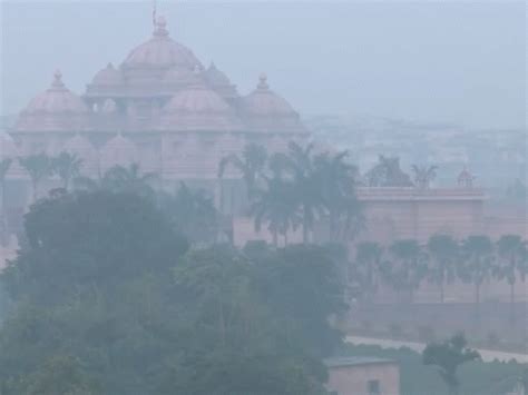 Delhi's AQI at 345: Toxic Air Post-Diwali; Haryana Most Polluted