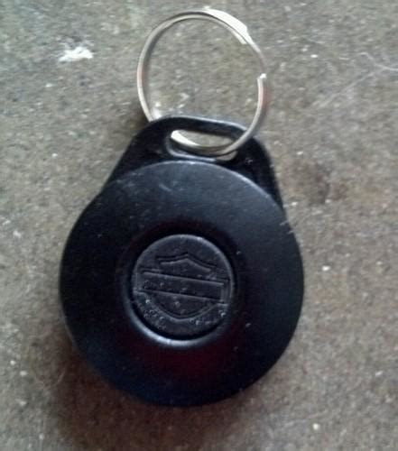 Harley-Davidson Key Fob Programming 的图像结果