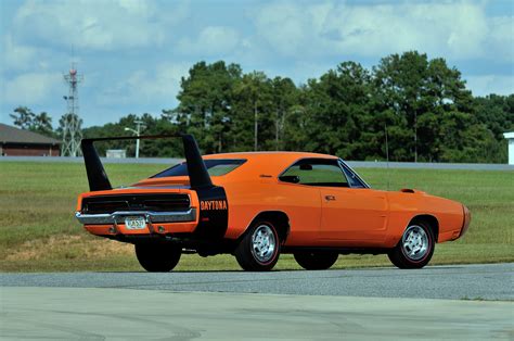 DODGE Charger Daytona Specs, Performance & Photos - 1969 - autoevolution