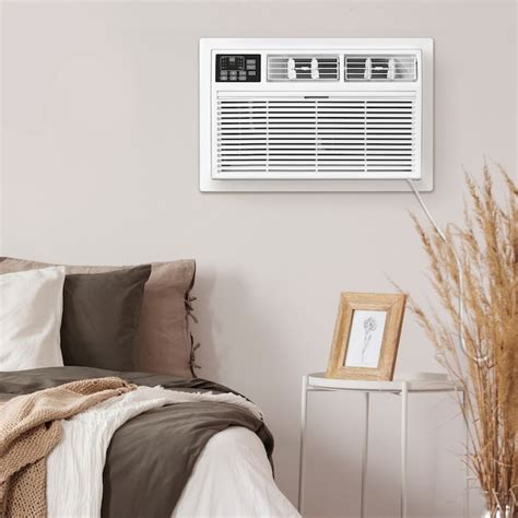 Whirlpool 10000-BTU 450-sq ft 115-Volt White Through-the-wall Air ...