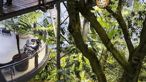 25 exclusive photos from inside Amazon’s headquarters in Seattle