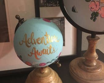 Painted Globe 的图像结果