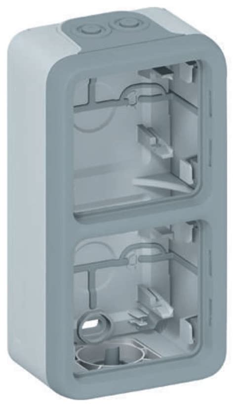 0 696 51 Legrand | Legrand Back Box | 190-217 | RS