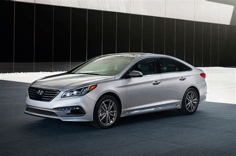 2015 Hyundai Sonata Auto Review: 2015 Hyundai Sonata Turbo