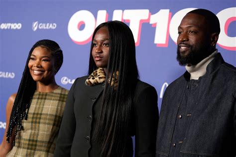 Zaya Wade Talks About College Life