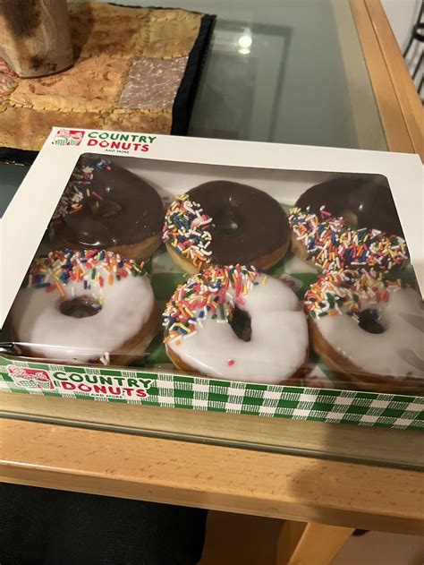 Country Donuts - Staten Island New York Bakery - HappyCow