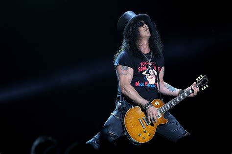 Slash Guitar Guns N' Roses Guitarist Slash Teases Bluesy Solo Album
