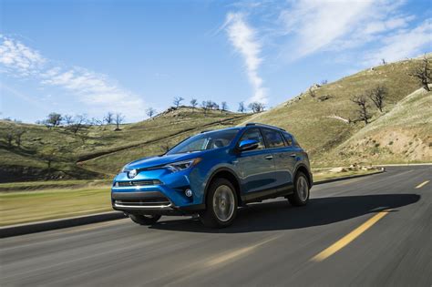 2016 Toyota RAV4 Hybrid Pricing Announced, Full Specs Released - autoevolution