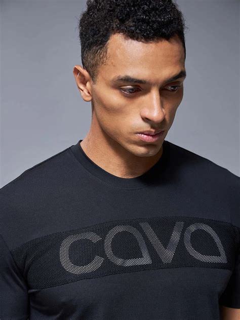 Black Chase T-shirt – CAVA Athleisure Pvt Ltd