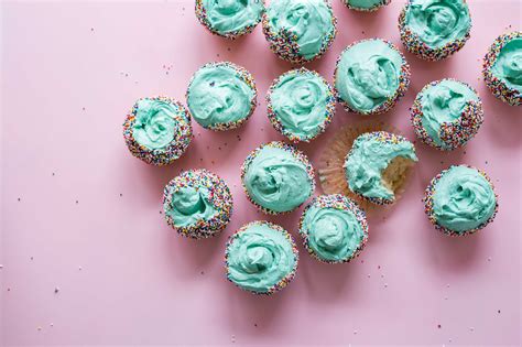 Types Of Frosting - Which is Best for What Cake?