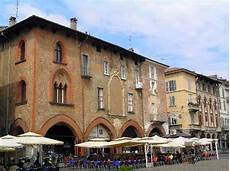 pavia linate piazza della vittoria pavia 2018 all you need to pavia linate piazza della vittoria pavia 2018 all you need to
