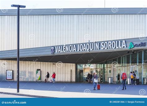 Fachada De La Estación Valencia Foto editorial - Imagen de exterior ...