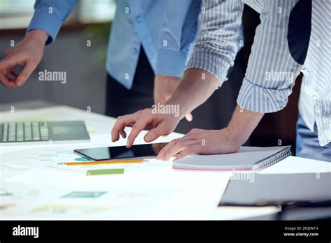 Collaborative Work Examples 的图像结果