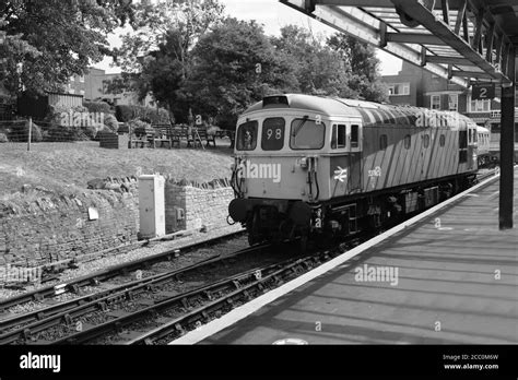 A class 33 Diesel locomotive Stock Photo - Alamy