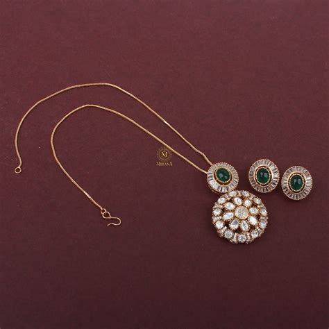Swati Emerald Green Moissanite Pendant Set