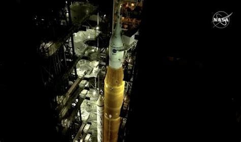 Artemis Launch Will Lead to 'Footprints on the Moon Dust,' Then Mars ...