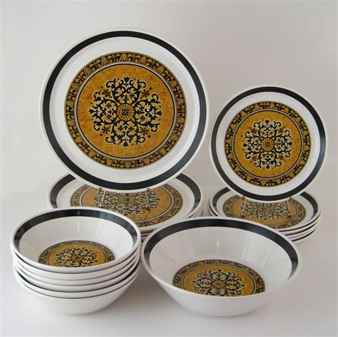 Elegant Vintage Mikasa Dinnerware Set - Style Kraft Cortez