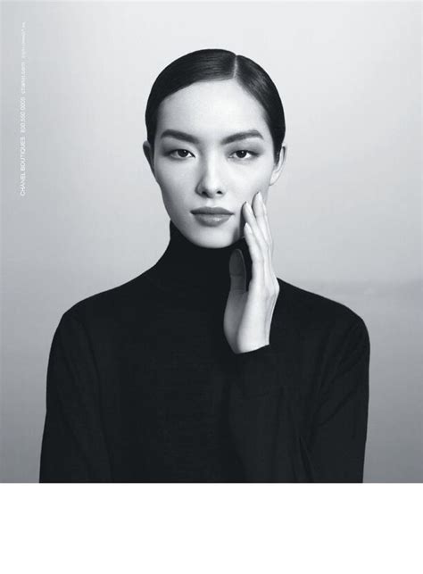 孙菲菲登美版Vogue封面 成为亚洲模特第一人_时尚_腾讯网
