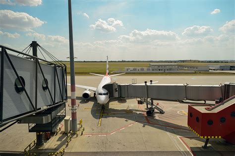 Standby Air Travel 的图像结果