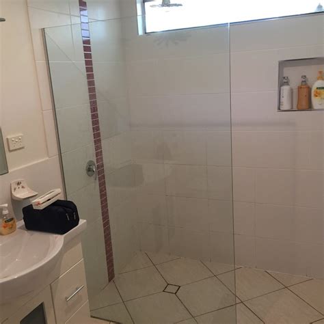 HILLTOP HIDEAWAY (Ninderry) - B&B Reviews, Photos, Rate Comparison ...