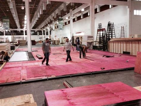 SKPS Pisos Locação.: Stands, Opiniones de clientes y Servicios