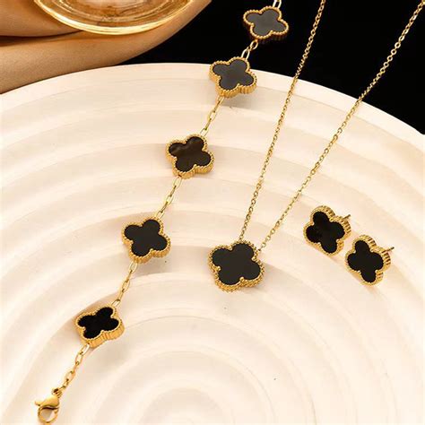 Buy Stainless Steel Gold Plated Set Of Black Anti Tarnish Clover ...