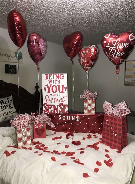 10 Romantic room decoration for valentine's day Ideas to Celebrate Love