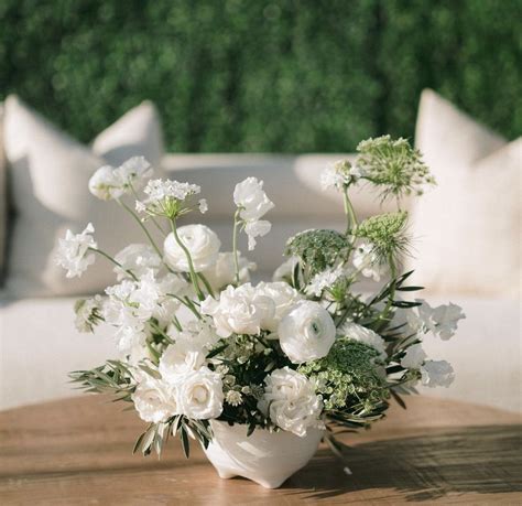 Elegant White Floral Centerpiece