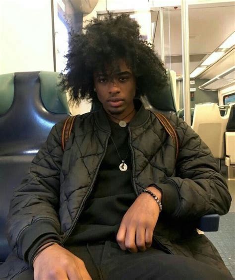 𝙋𝙞𝙣𝙩𝙚𝙧𝙚𝙨𝙩@𝙪𝙙𝙭𝙣𝙩𝙢𝙖𝙩𝙩𝙚𝙧 | Dark skin boys, Cute black guys, Dark skin men