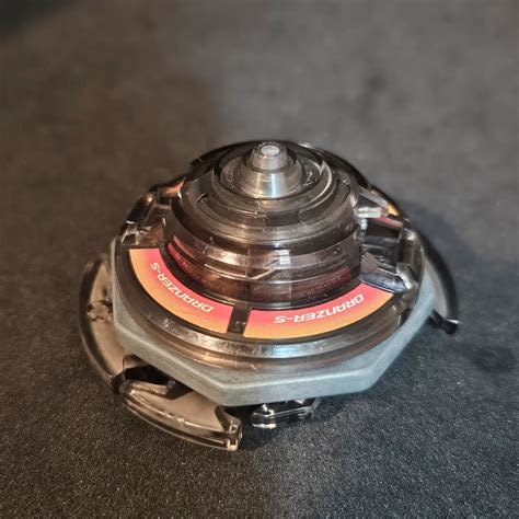 Dranzer S (Black Clear)(Rare) – Beyblade Art Shop