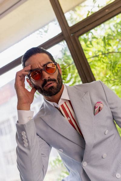 Minizmo : Made-To-Measure & Ready-To-Wear