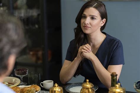 Industry TV Séries 的图像结果