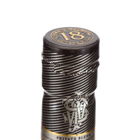 Johnnie Walker Platinum Label 18 Year Old | Whisky Auctioneer