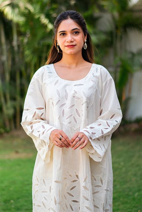 embroidered kurta set | off white | cotton | cutwork – The Indian Couture
