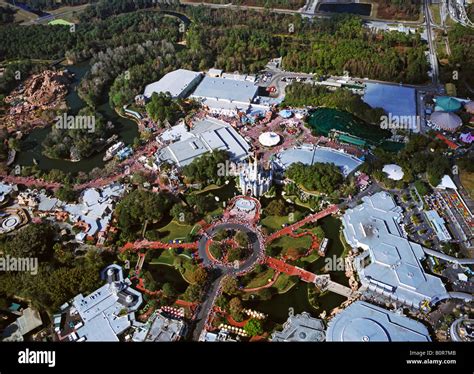 Disney magic kingdom hi-res stock photography and images - Alamy