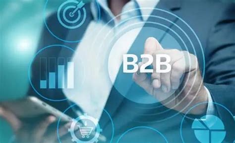 B2B vs B2C CRM | Ultimate Guide to Differences & Examples